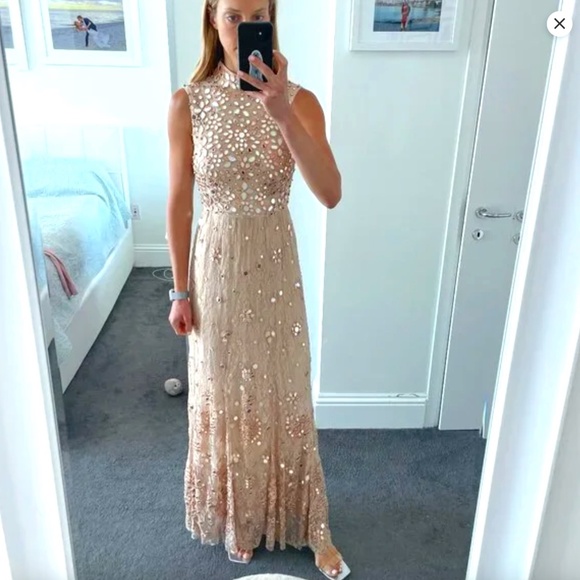 Alice + Olivia hand embelished light pink gown - Picture 1 of 5